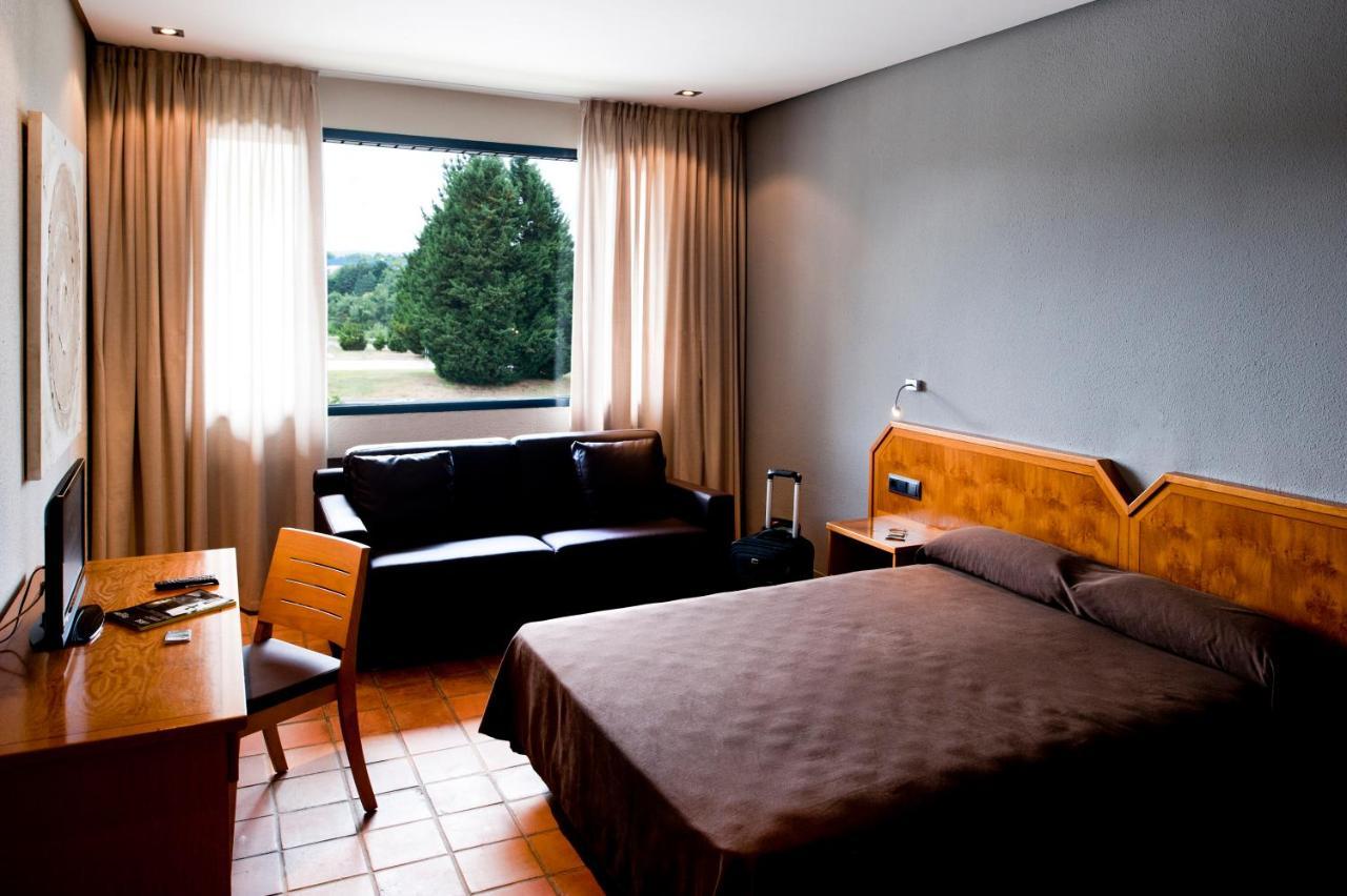 As Hoteles Altube Zuia ภายนอก รูปภาพ