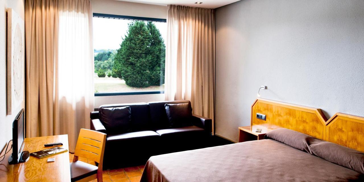 As Hoteles Altube Zuia ภายนอก รูปภาพ