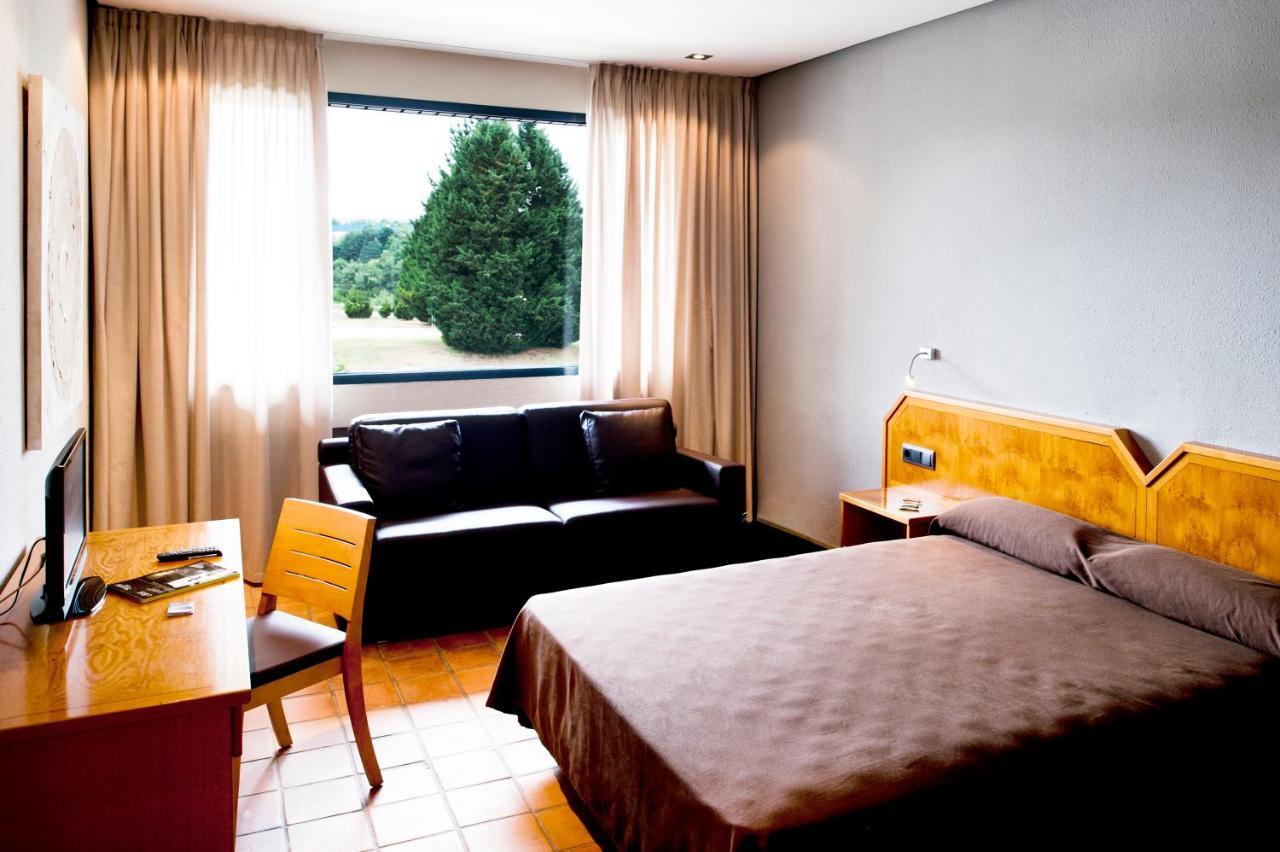 As Hoteles Altube Zuia ภายนอก รูปภาพ